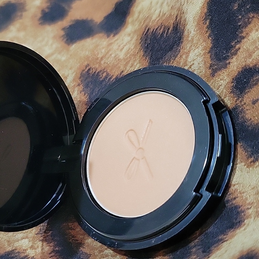😁 CIATE BAMBOO BRONZER - Picture 2 of 5